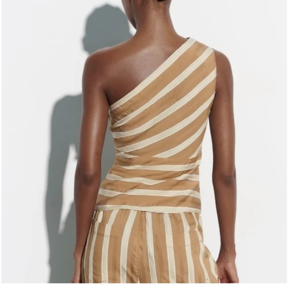 Zara ASYMMETRIC JACQUARD TOP. Toffee. Size M. - Picture 6 of 7